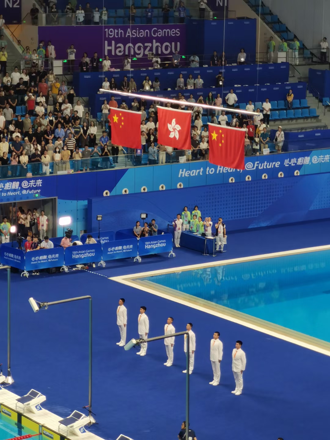 信息技术中心：陈骁《亚运赛场 奏唱国歌》